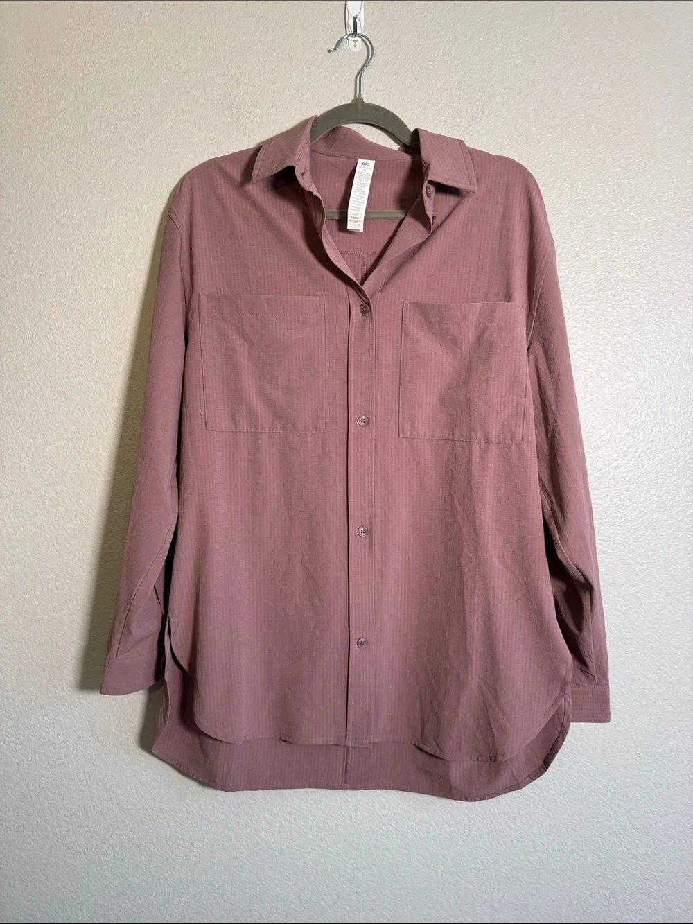 ALO Yoga Dreamscape Button Down Long Sleeve in Smoky Quartz - XS